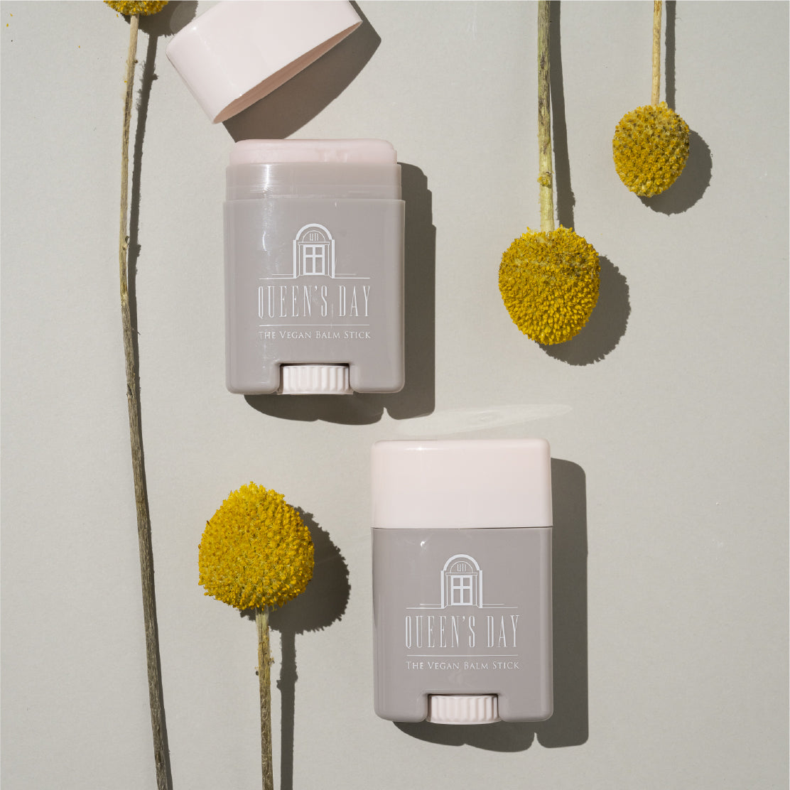 ヴィーガン バームスティック (美容液バーム/20g) – QUEEN'S DAY